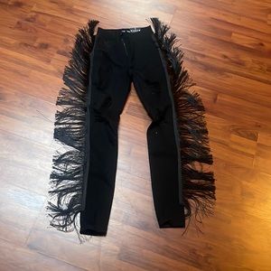 Black pants with side fridges